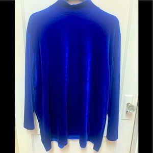 Royal blue mock turtle neck top. Catherine’s CST Studio 4X new without tags.